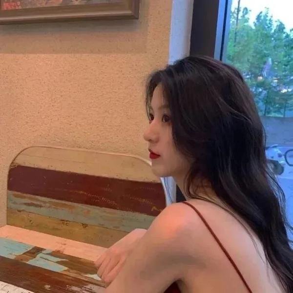 吉尔的妻子